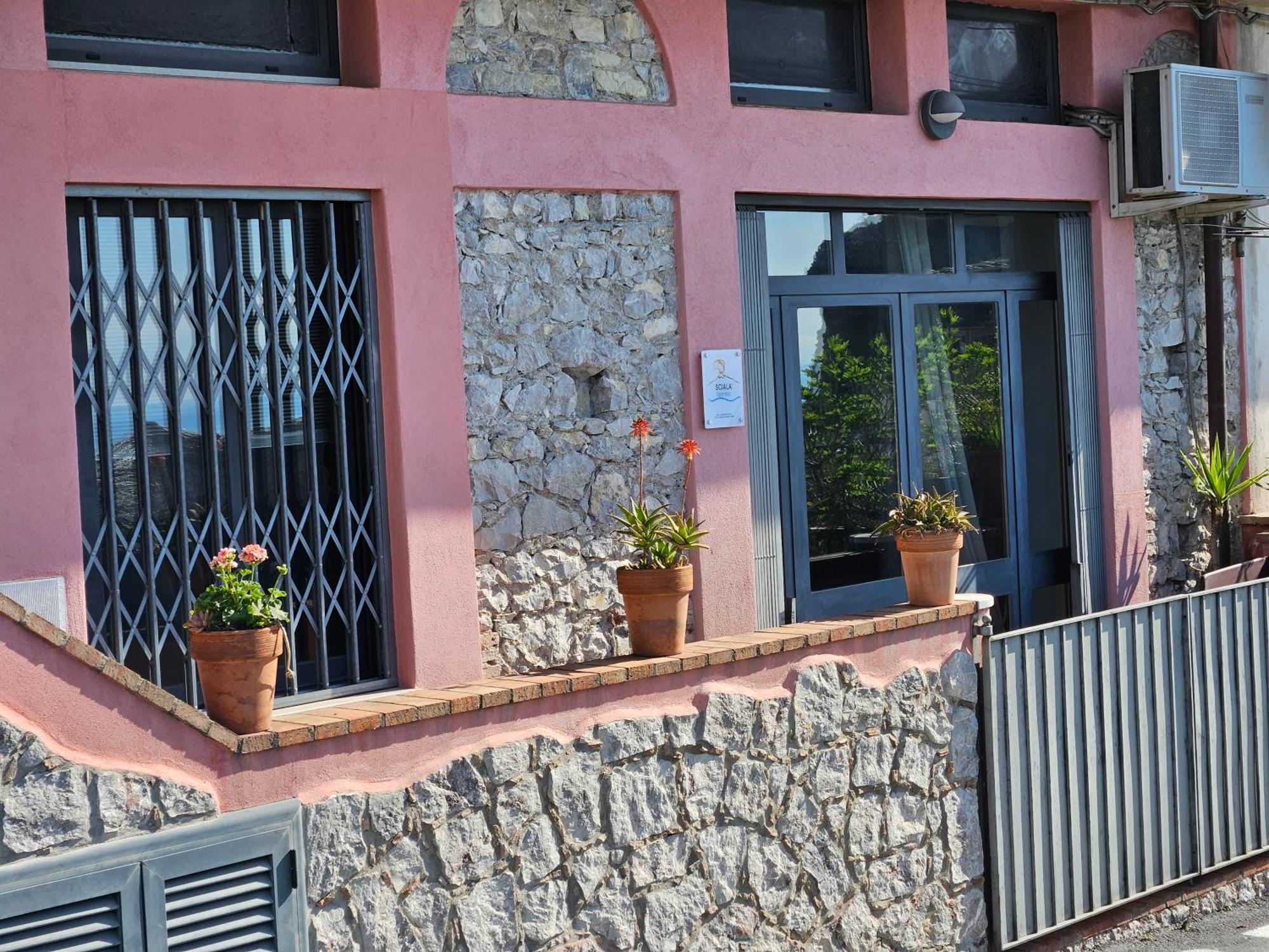 Sciala' Two Apartment Taormina Exterior photo
